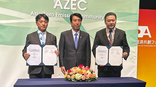 CP Group Chairman “Soopakij Chearavanont” and Japanese electrification pioneer “Mitsubishi Corporation”  have signed an MOU on a project aimed at reducing carbon emissions in Thailand's manufacturing industry, advancing energy transition goals.