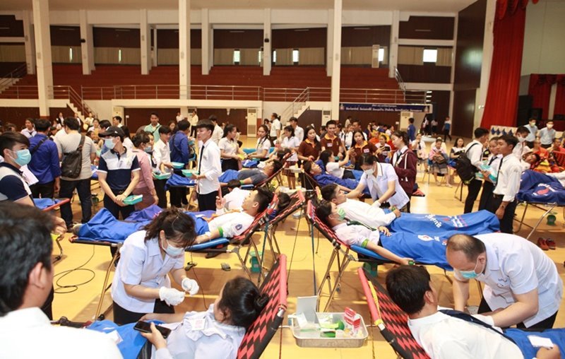 โครงการ Give Blood Give Life (สาธารณรัฐประชาธิปไตยประชาชนลาว)