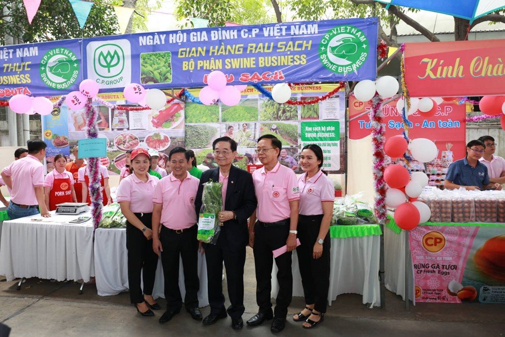 Safe Vegetables for Employees by Swine Business, Vietnam (C.P. Vietnam Corporation, Vietnam)