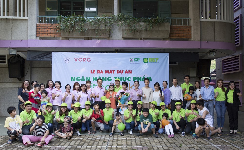 Journey from ”Put our heart into Food” to Food Bank Vietnam