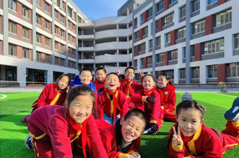 Quality and Equal Education at Pu Gong Ying  (Dandelion) Middle School