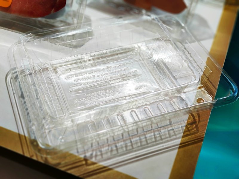 Sustainable Packaging : “Reducing, Avoiding, and Eliminating Plastic”